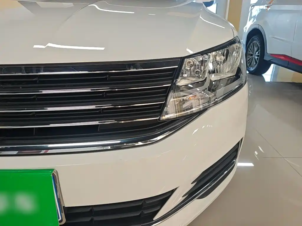 Volkswagen Lavida — миниатюра 24