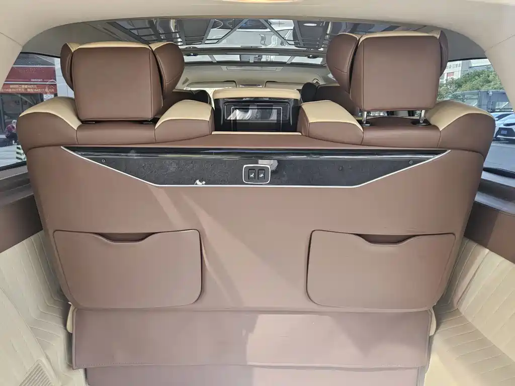 Mercedes-Benz Vito — миниатюра 10