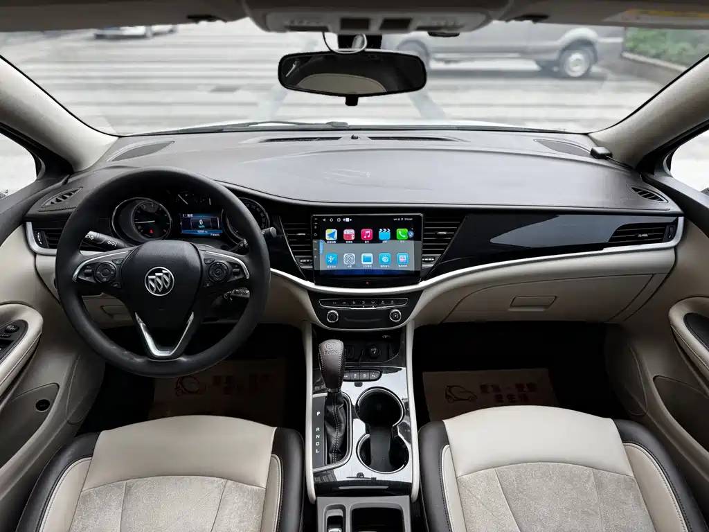 Buick Verano — миниатюра 10