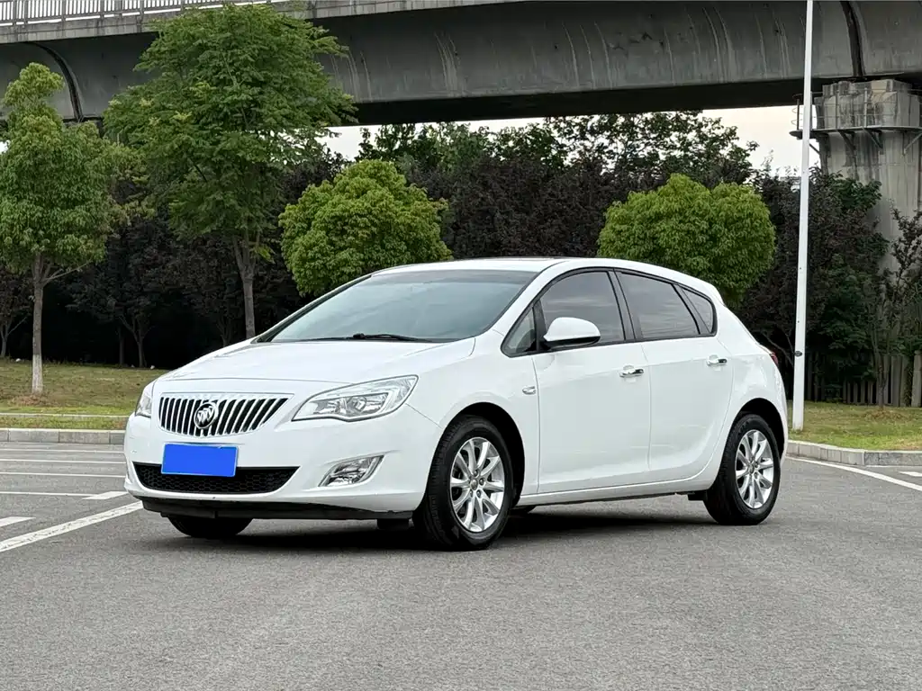 Buick Excelle 2014