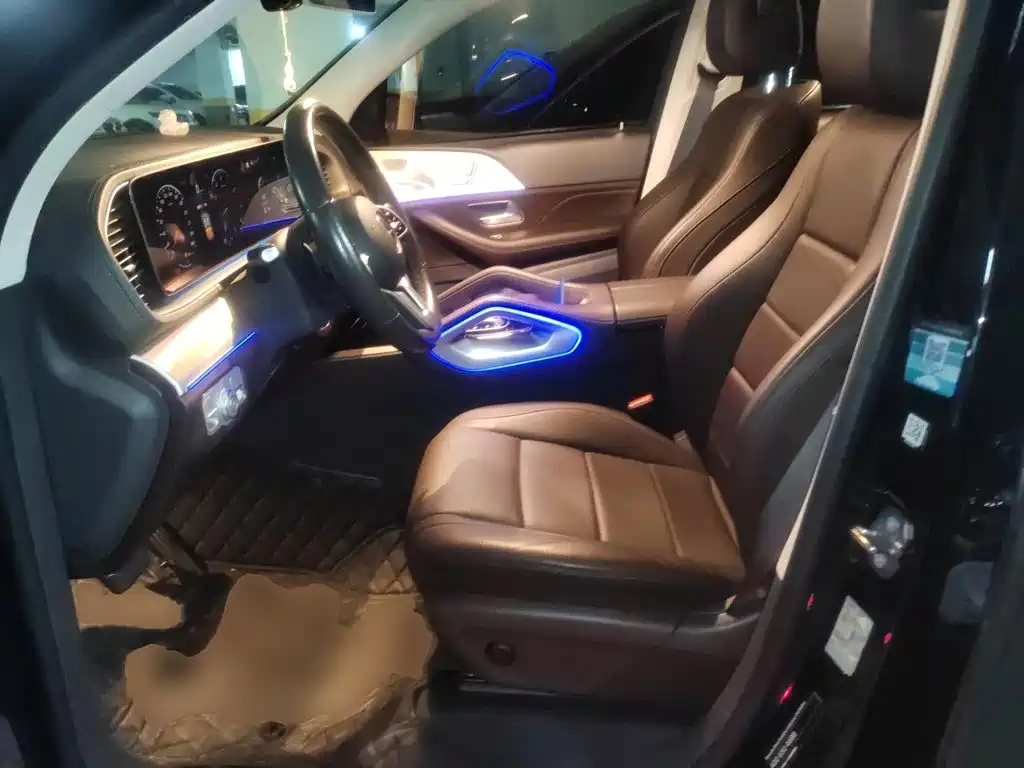 Mercedes-Benz GLE (Import) — миниатюра 16