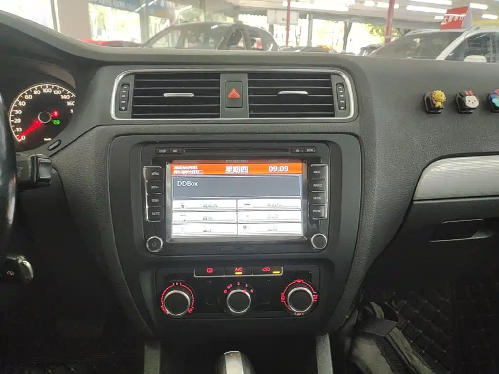 Volkswagen Sagitar — миниатюра 13
