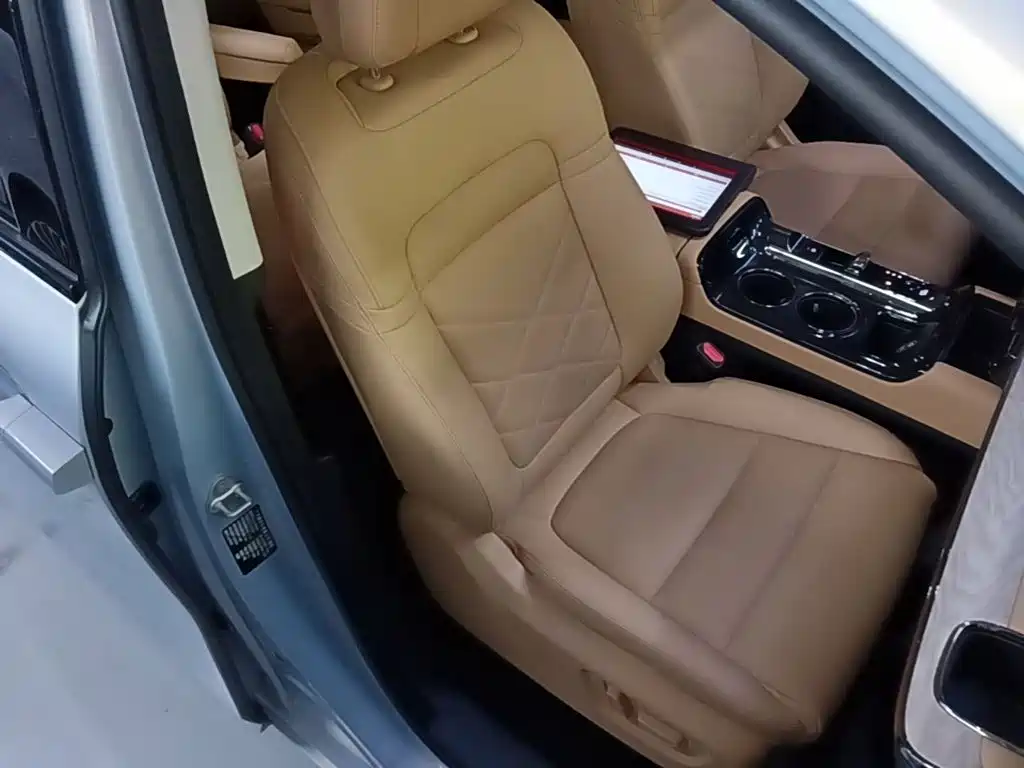 GAC Motor Trumpchi E8 PHEV — миниатюра 25