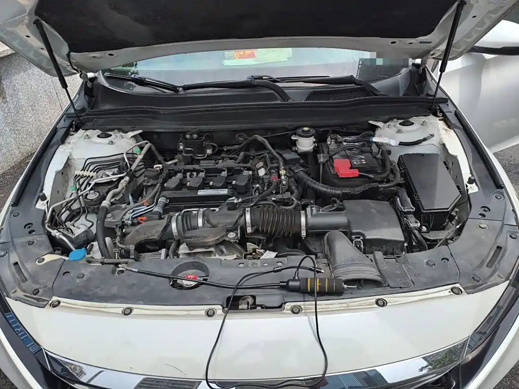 Honda Accord — миниатюра 11