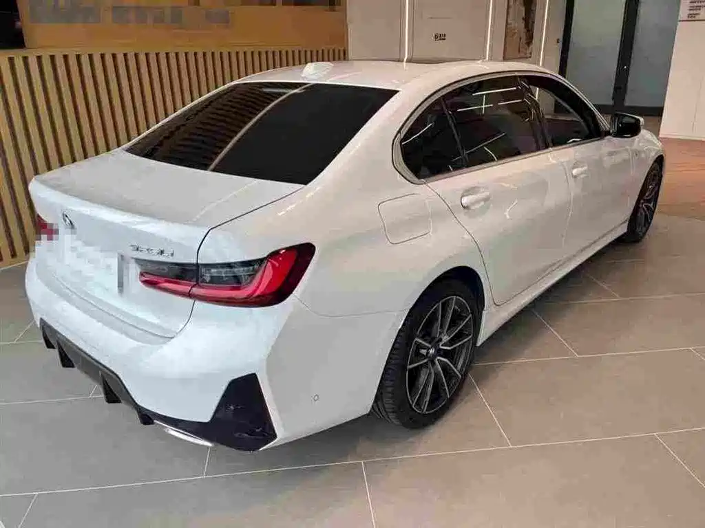 BMW 3 Series — миниатюра 2