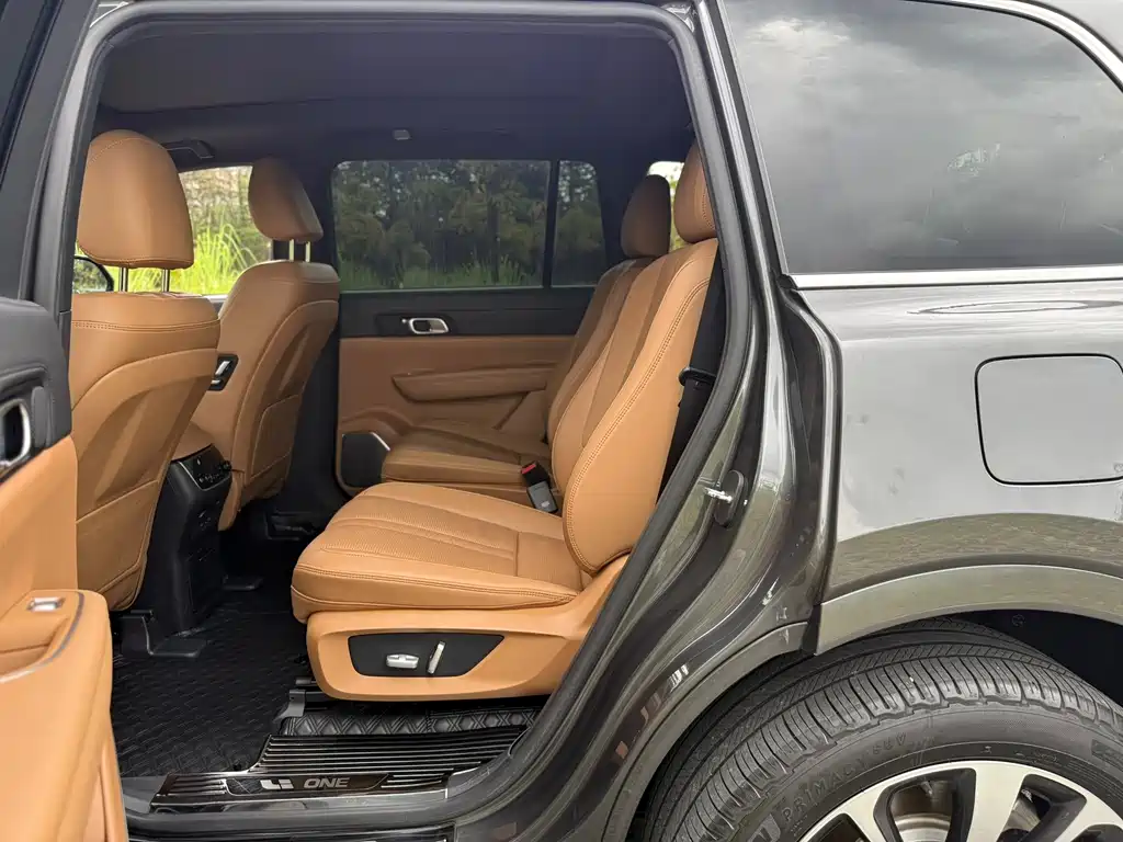 Li Auto Li ONE — миниатюра 8