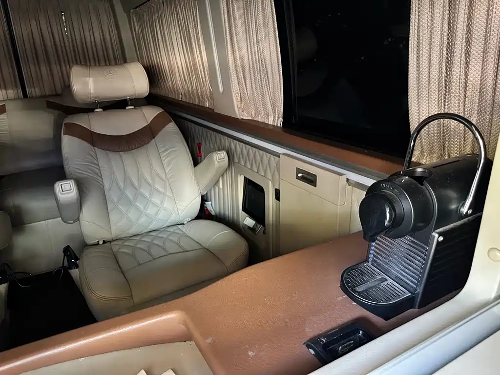 Mercedes-Benz Sprinter — миниатюра 9