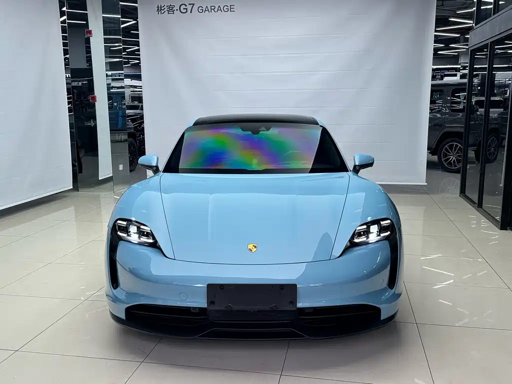 Porsche Taycan 2022 Taycan
