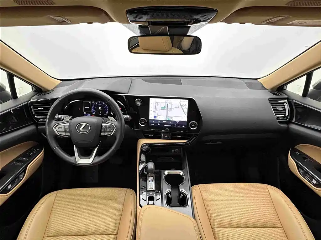 Lexus NX — миниатюра 16