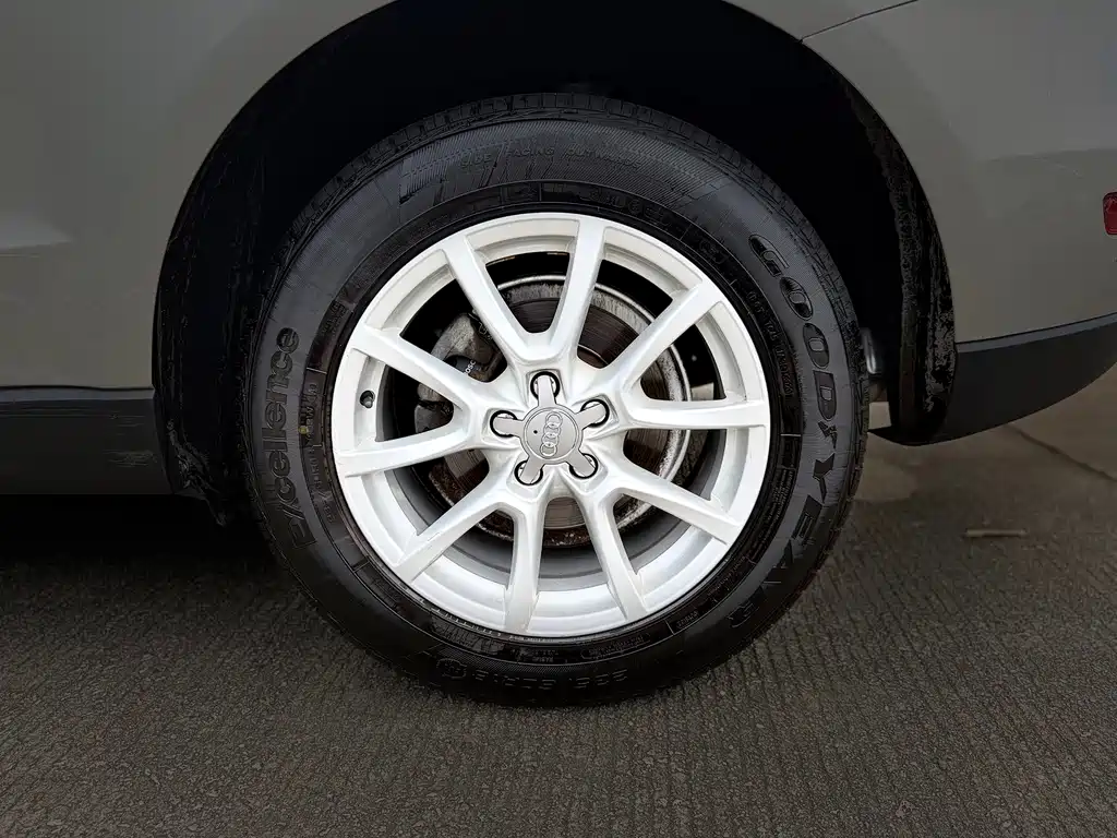 Audi Q5 — миниатюра 12