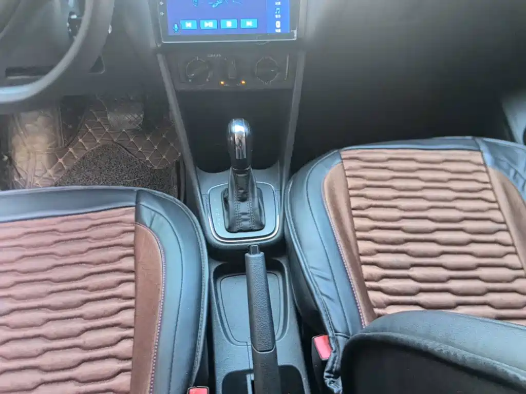 Volkswagen Polo — миниатюра 14