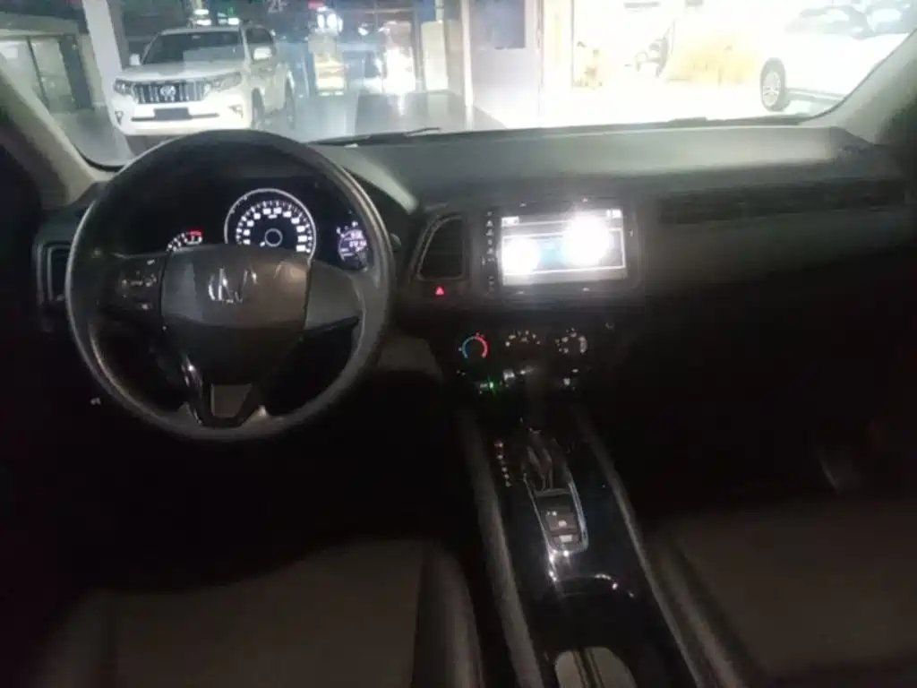 Honda Vezel — миниатюра 10