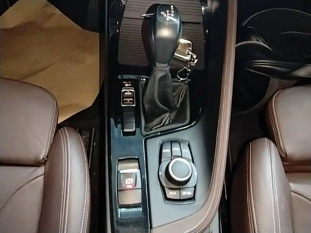 BMW X1 — миниатюра 14
