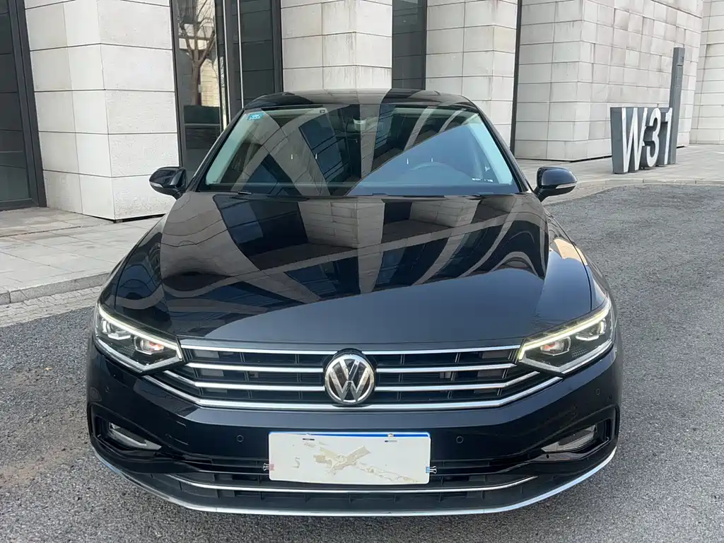 Volkswagen Magotan 2020 330TSI DSG Lead