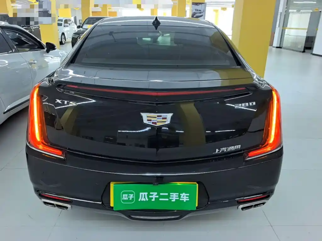 Cadillac XTS — миниатюра 6