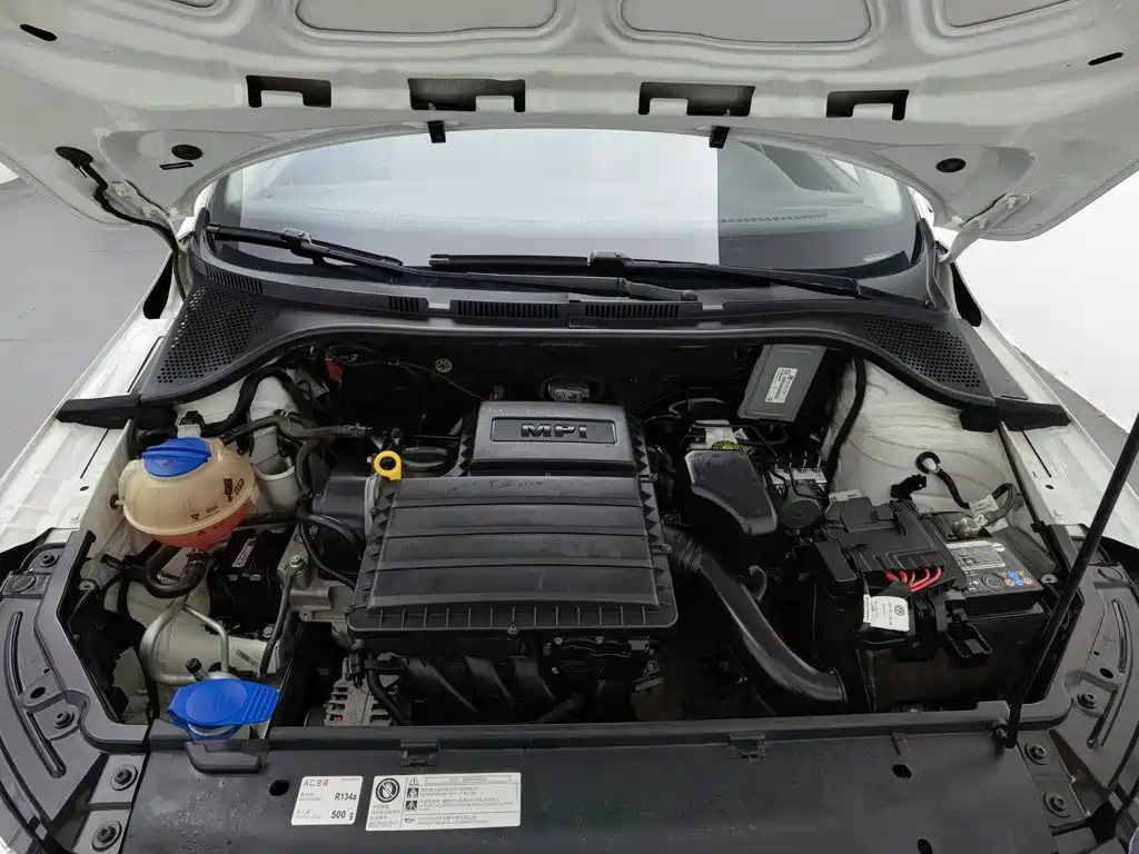 Skoda Rapid — миниатюра 6