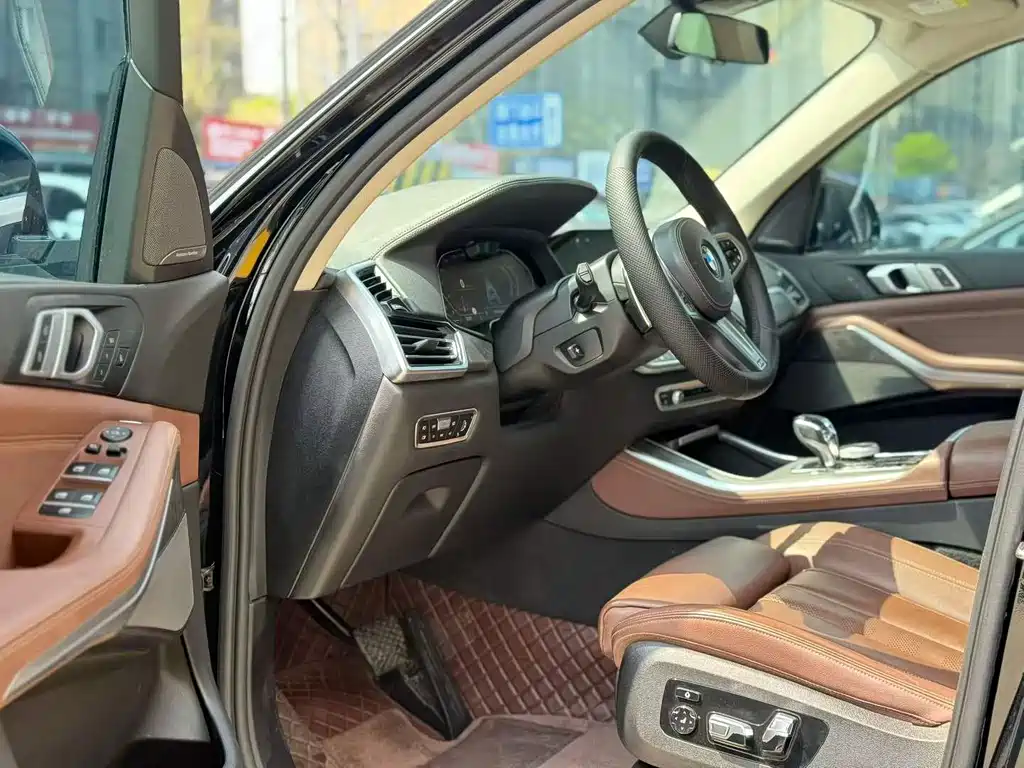 BMW X5 (Import) — миниатюра 4