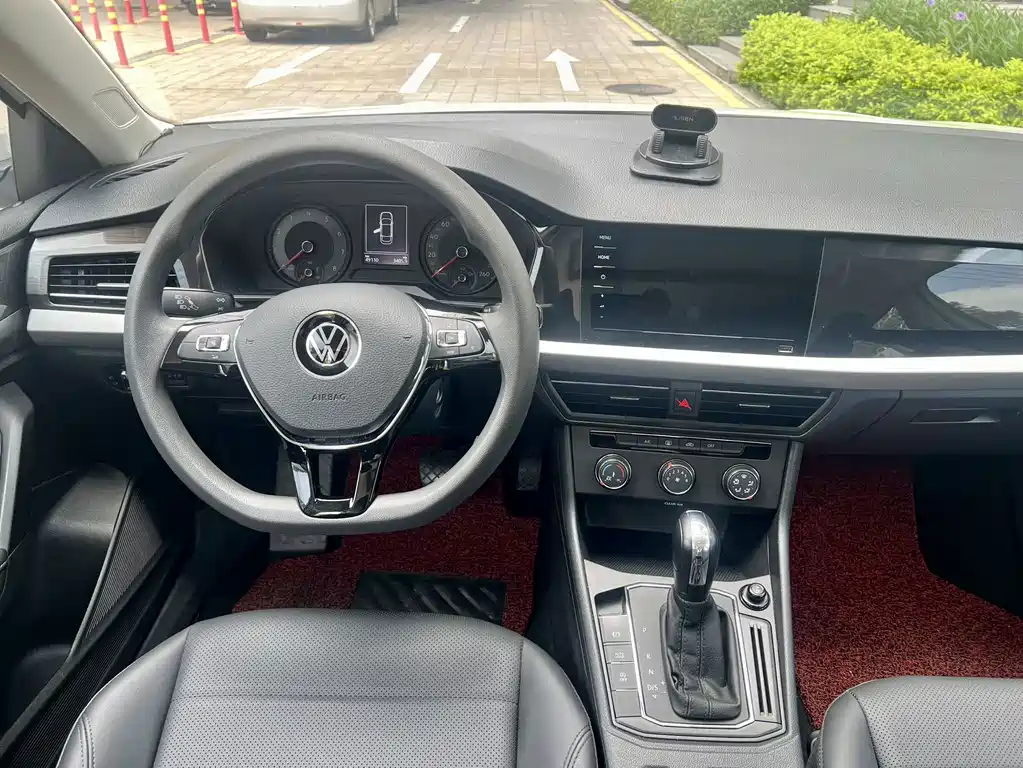 Volkswagen Lavida — миниатюра 13