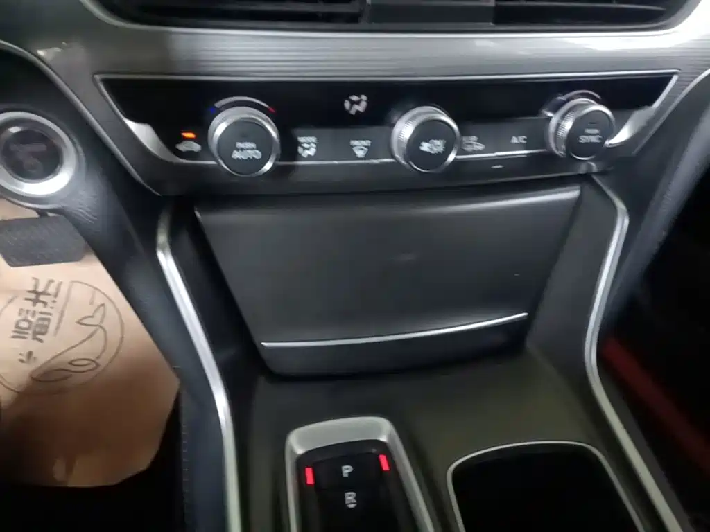 Honda Accord — миниатюра 13