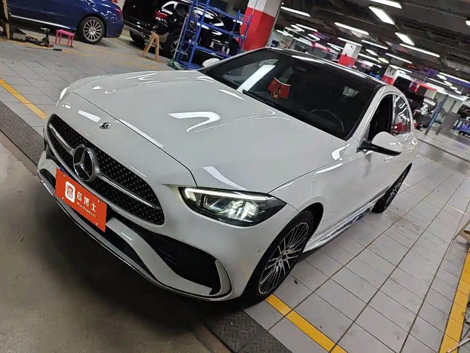 奔驰C级 2022款 C 260 L 运动版 2021