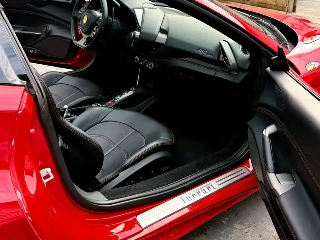 Ferrari 488 — миниатюра 5