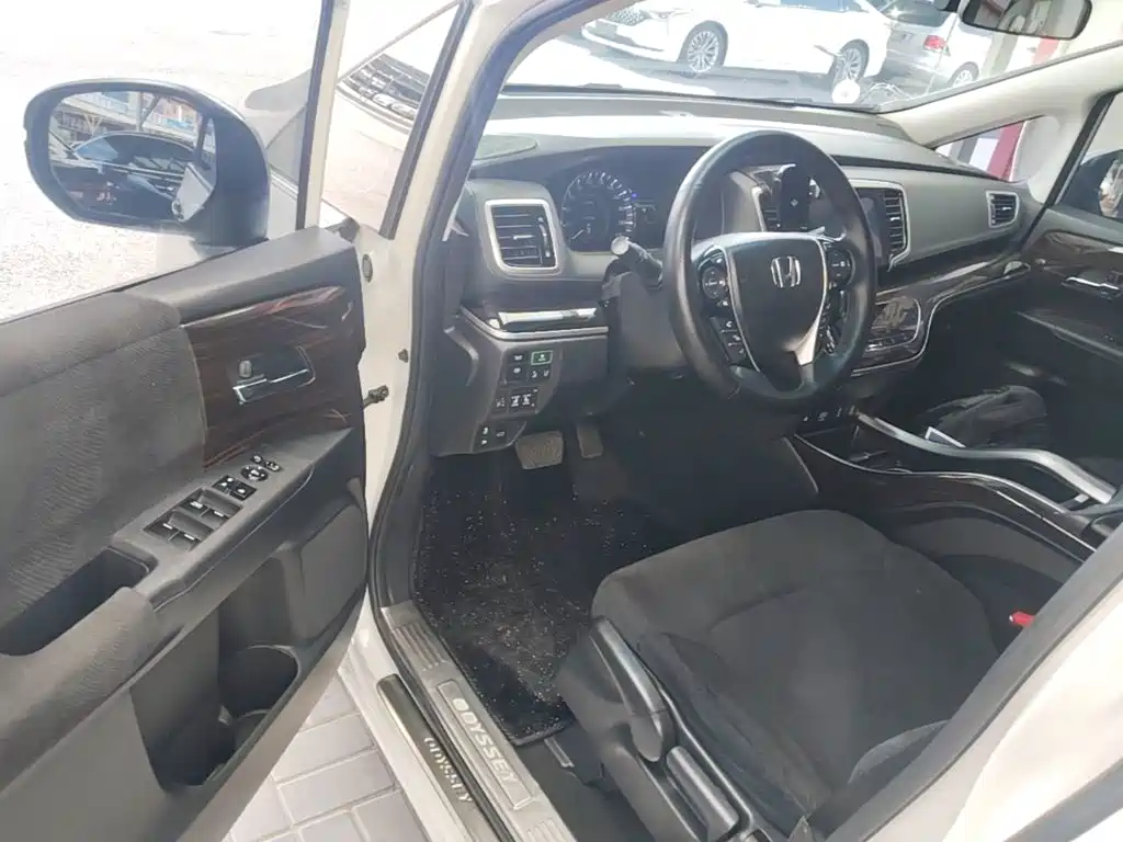 Honda Odyssey — миниатюра 16