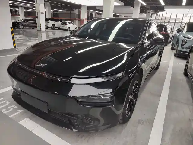 XPeng P7