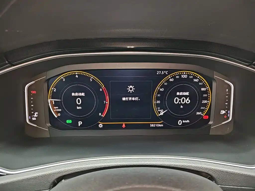 Volkswagen T-Roc — миниатюра 12