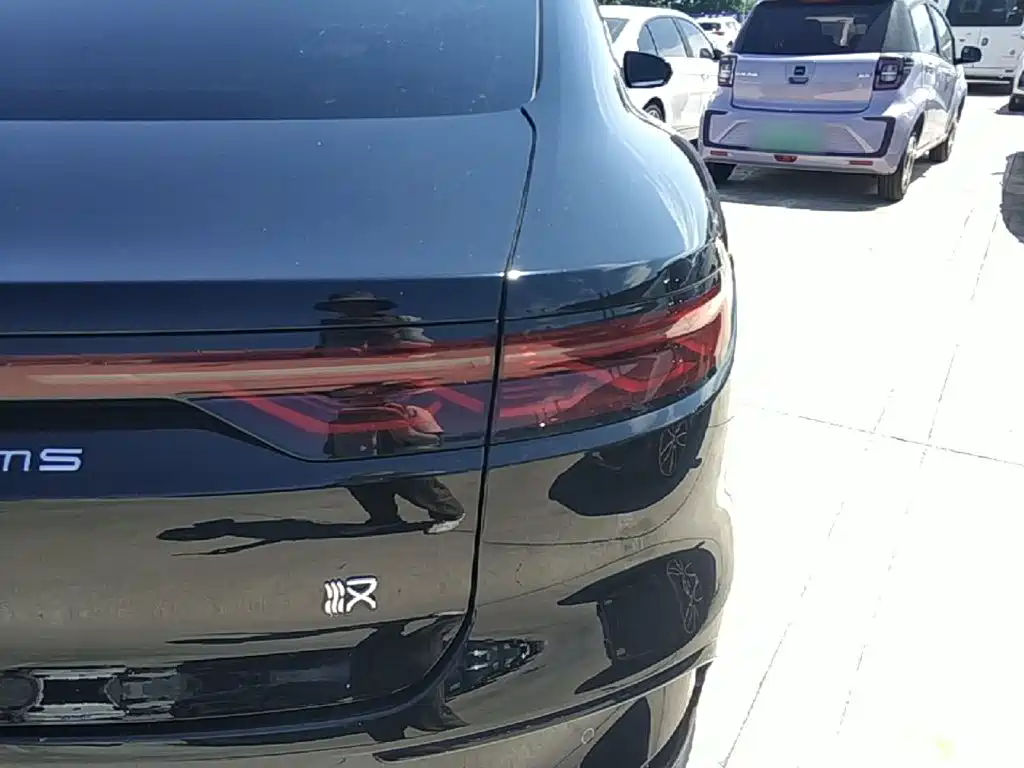 BYD Han — миниатюра 8