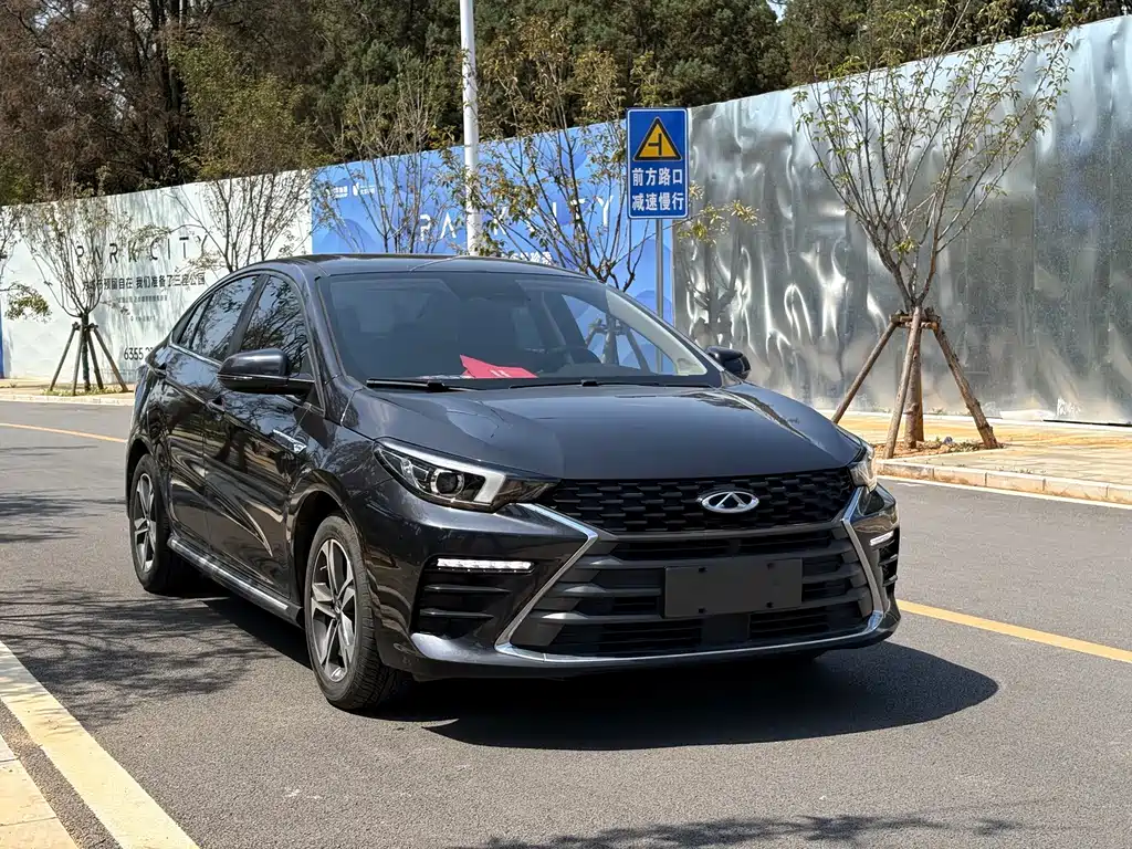 Chery Arrizo 5 PLUS — миниатюра 3