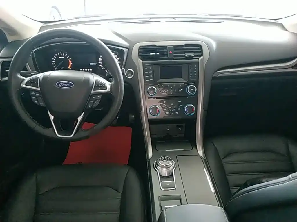 Ford Mondeo — миниатюра 10