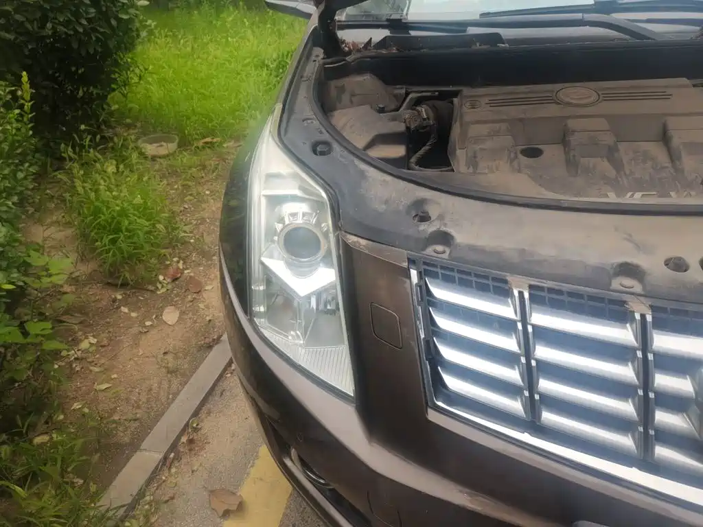 Cadillac SRX — миниатюра 7