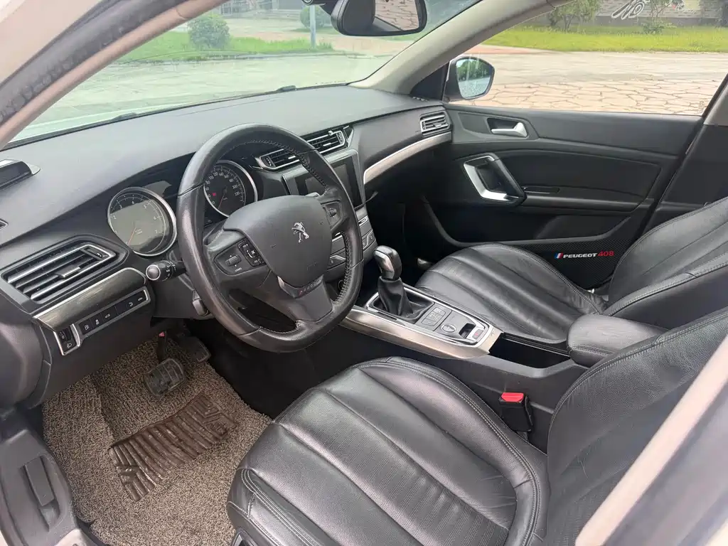Peugeot 408 1.6T Auto Luxury Edition, фото 8