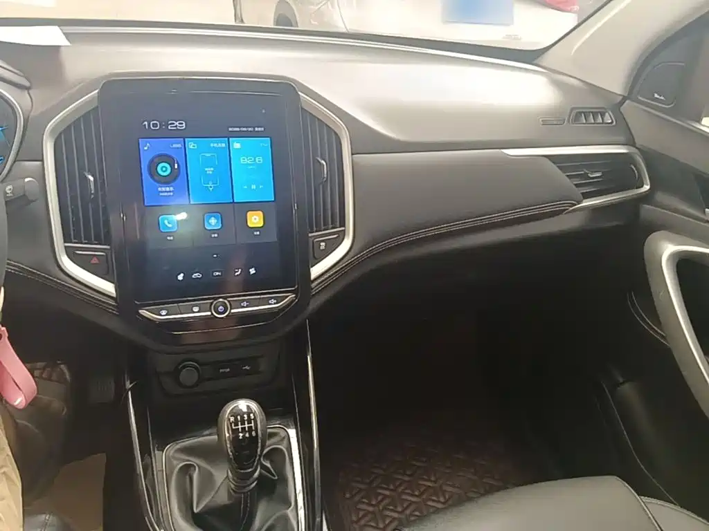 Baojun 530 — миниатюра 10