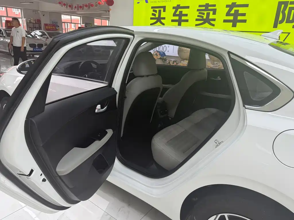 Kia K3 — миниатюра 17