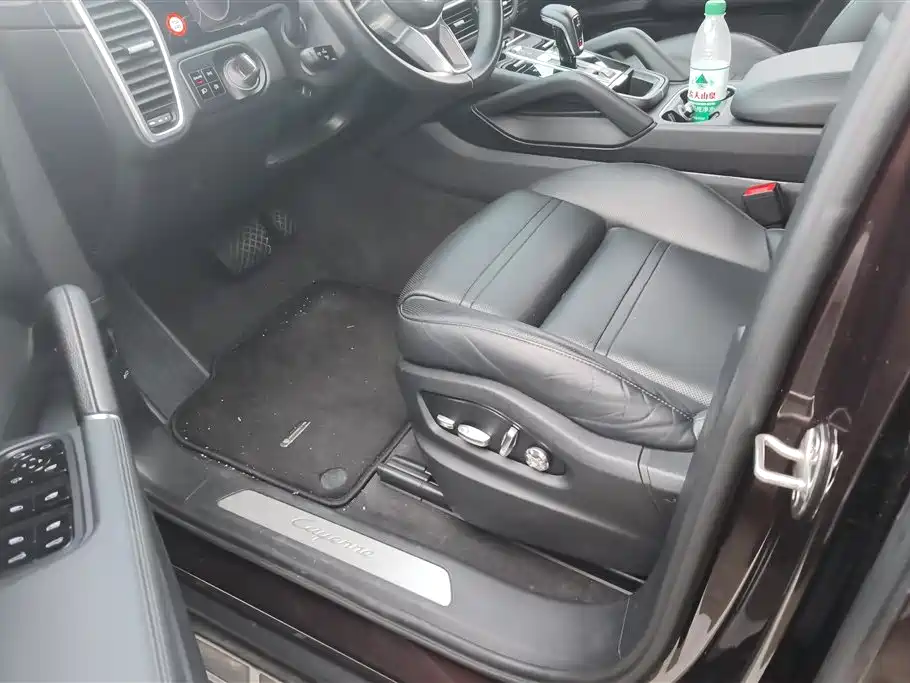 Porsche Cayenne 2019 Cayenne 3.0T