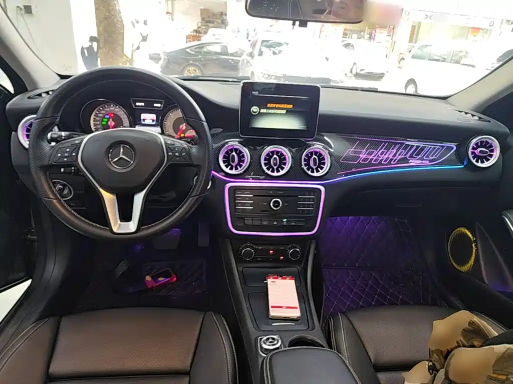 Mercedes-Benz GLA — миниатюра 10