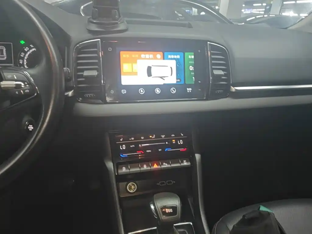 Skoda Karoq — миниатюра 13