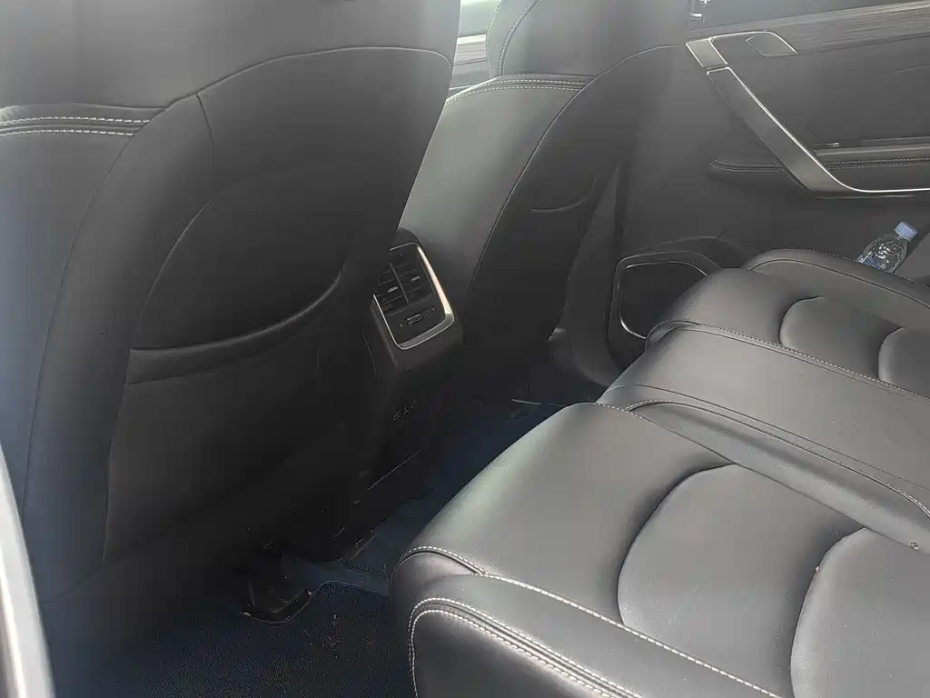 Geely Boyue — миниатюра 11