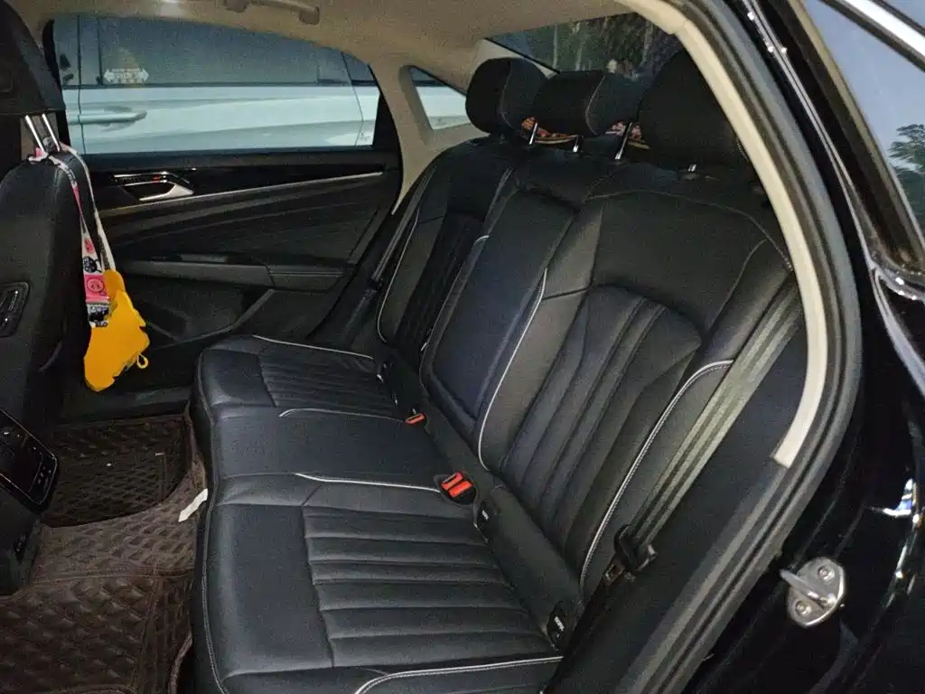 Volkswagen Passat — миниатюра 18