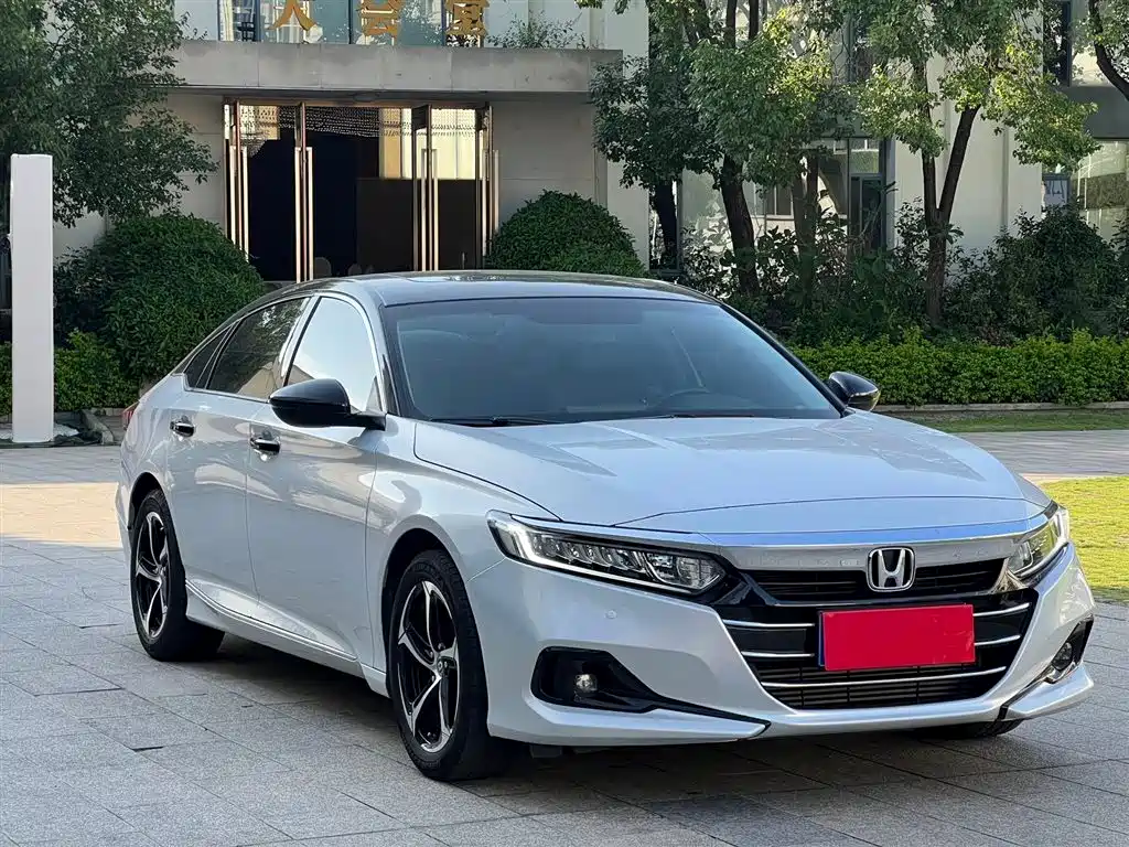 Honda Accord 2022 260TURBO Luxury