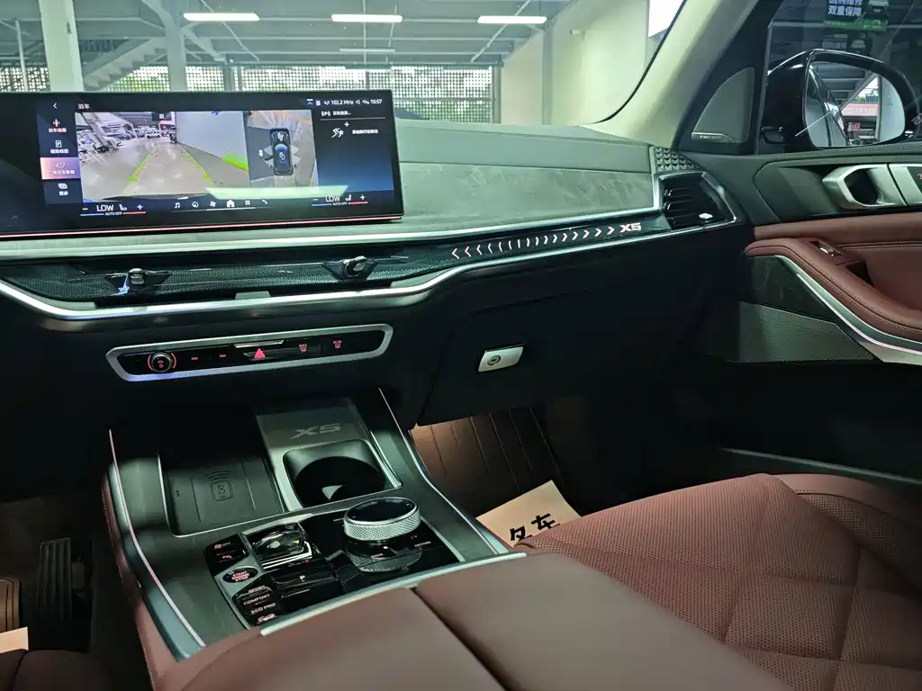 BMW X5 — миниатюра 9