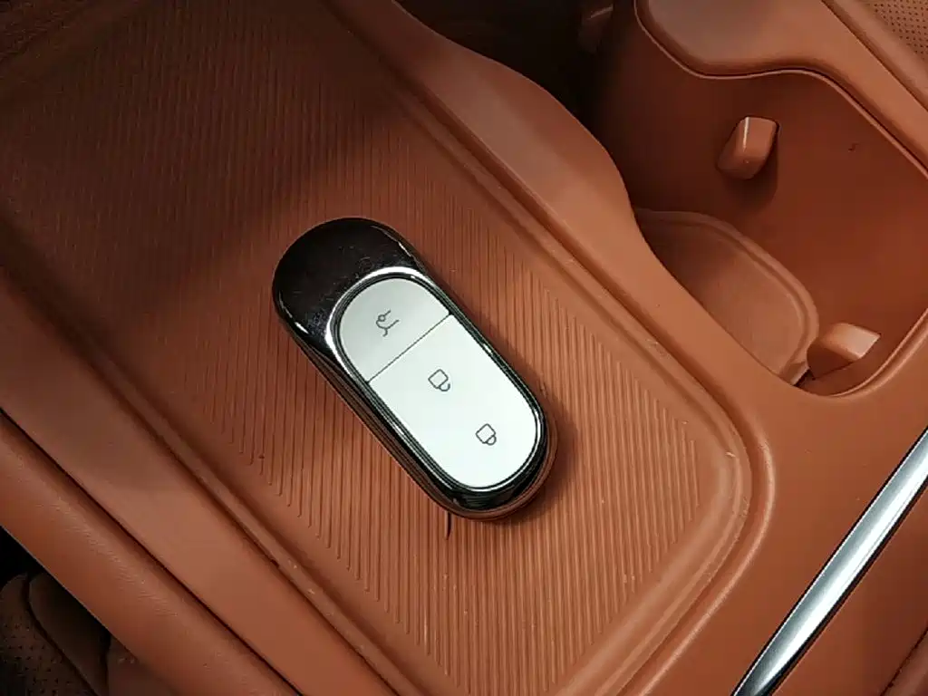 Leapmotor Leapmotor C16 — миниатюра 9