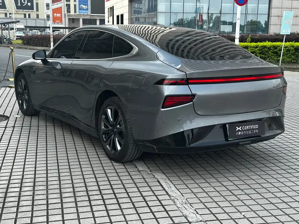 XPeng P7 — миниатюра 3