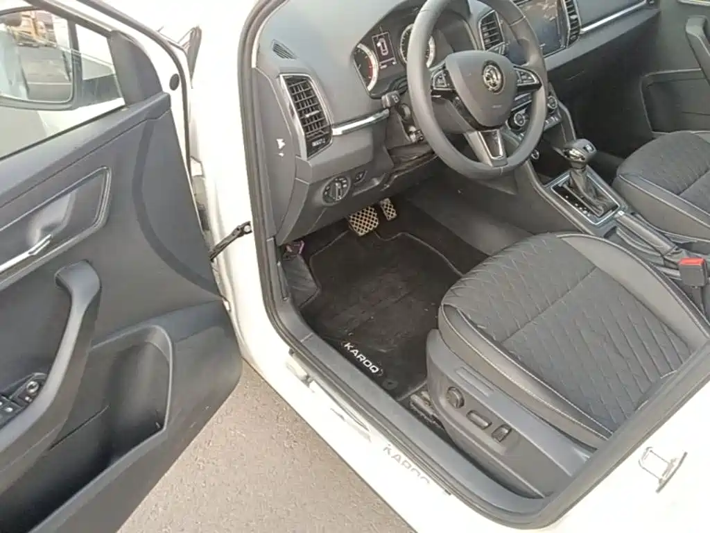 Skoda Karoq — миниатюра 16