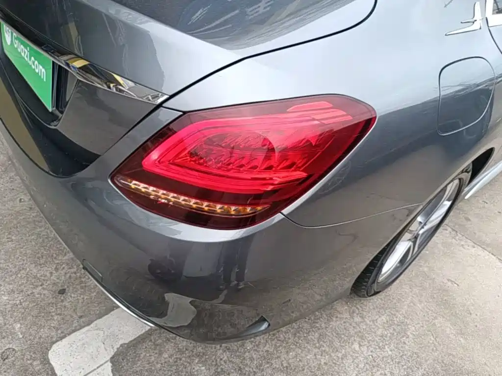 Mercedes-Benz C-Class — миниатюра 8