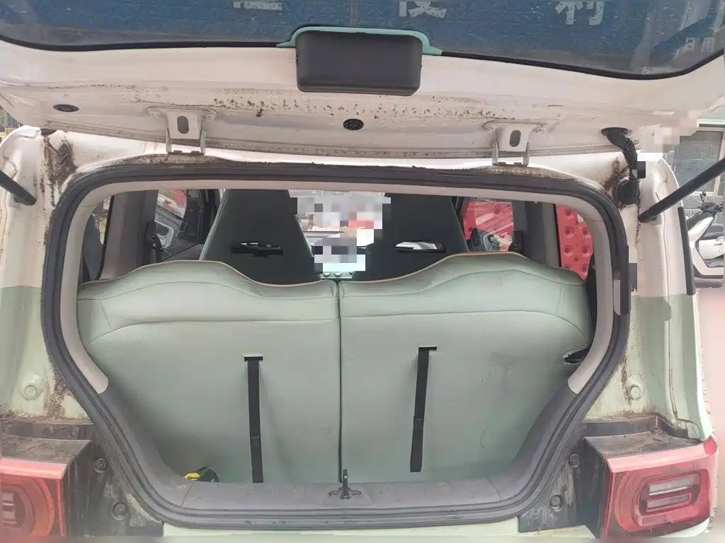 Wuling MINIEV — миниатюра 10