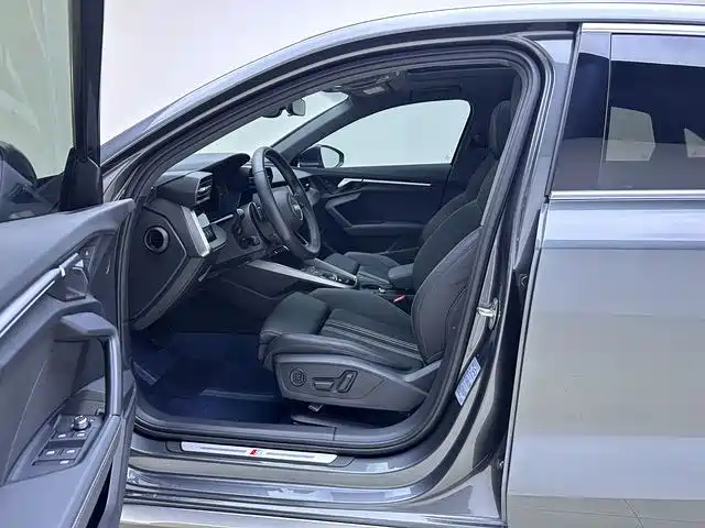 Audi A3 — миниатюра 12