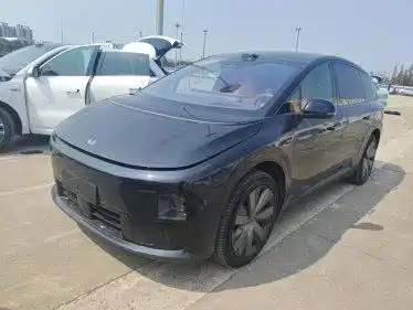 Li Auto Li L6 — миниатюра 8