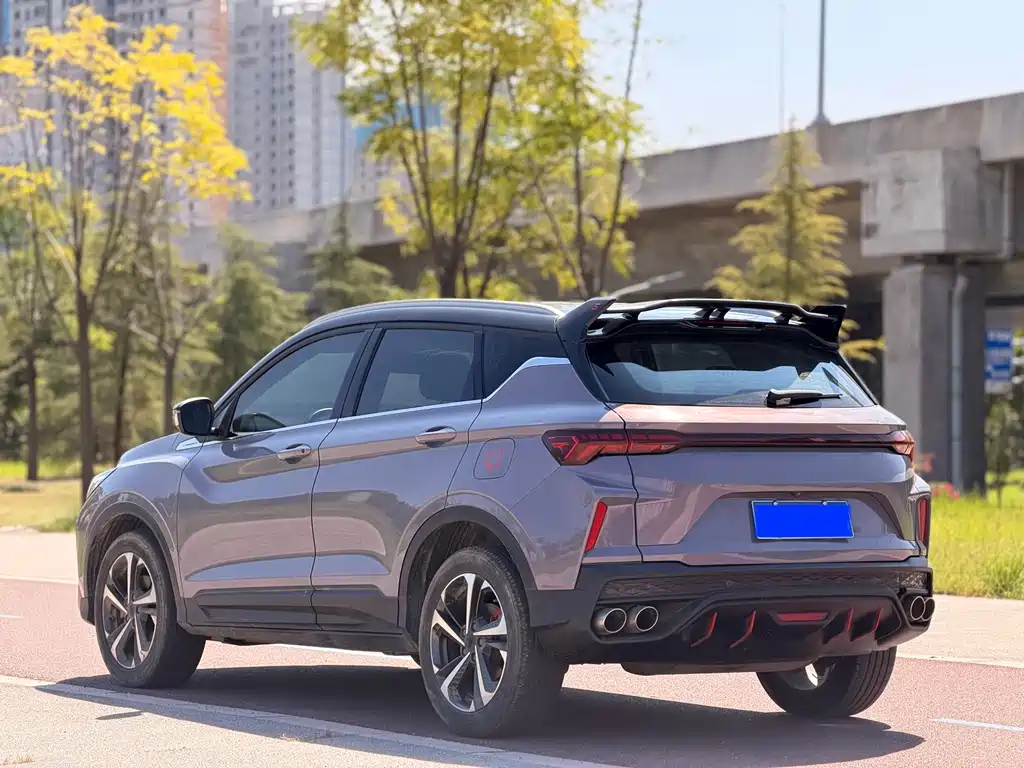 Geely Binyue — миниатюра 4